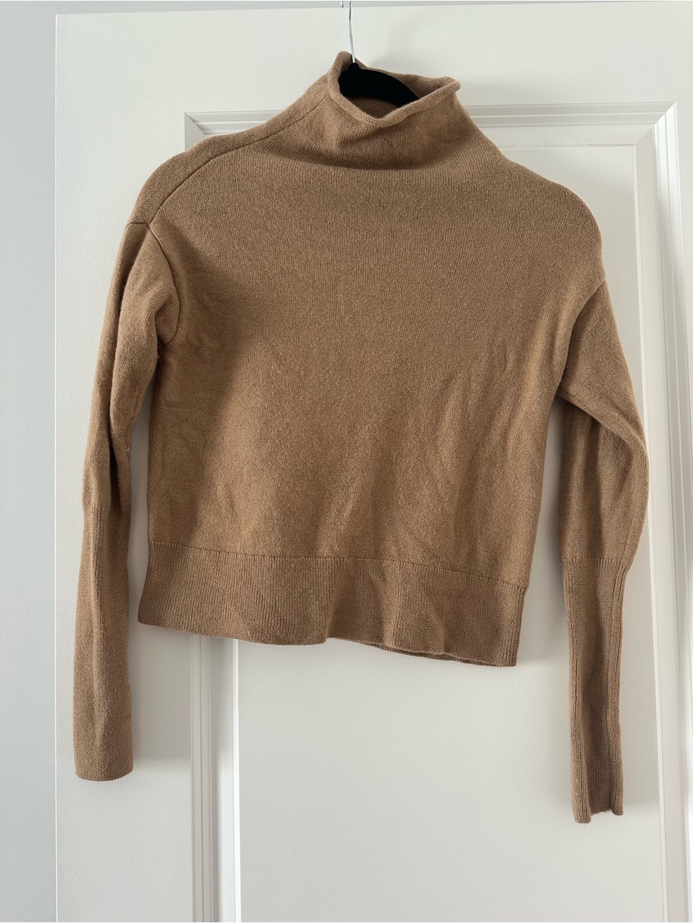 Wilfred Women's Camel Turtleneck Sweater